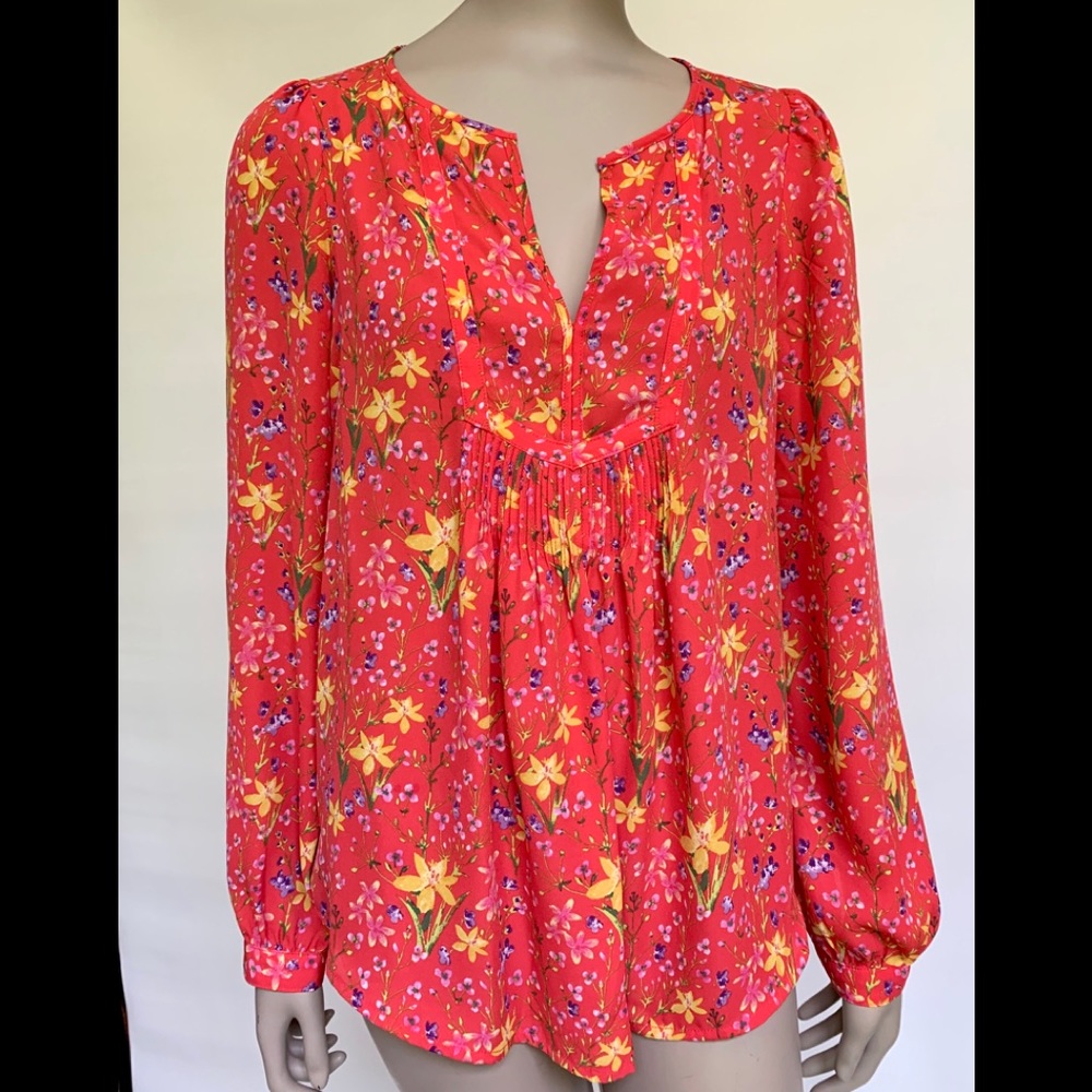 LONG SLEEVED FLORAL TOP
